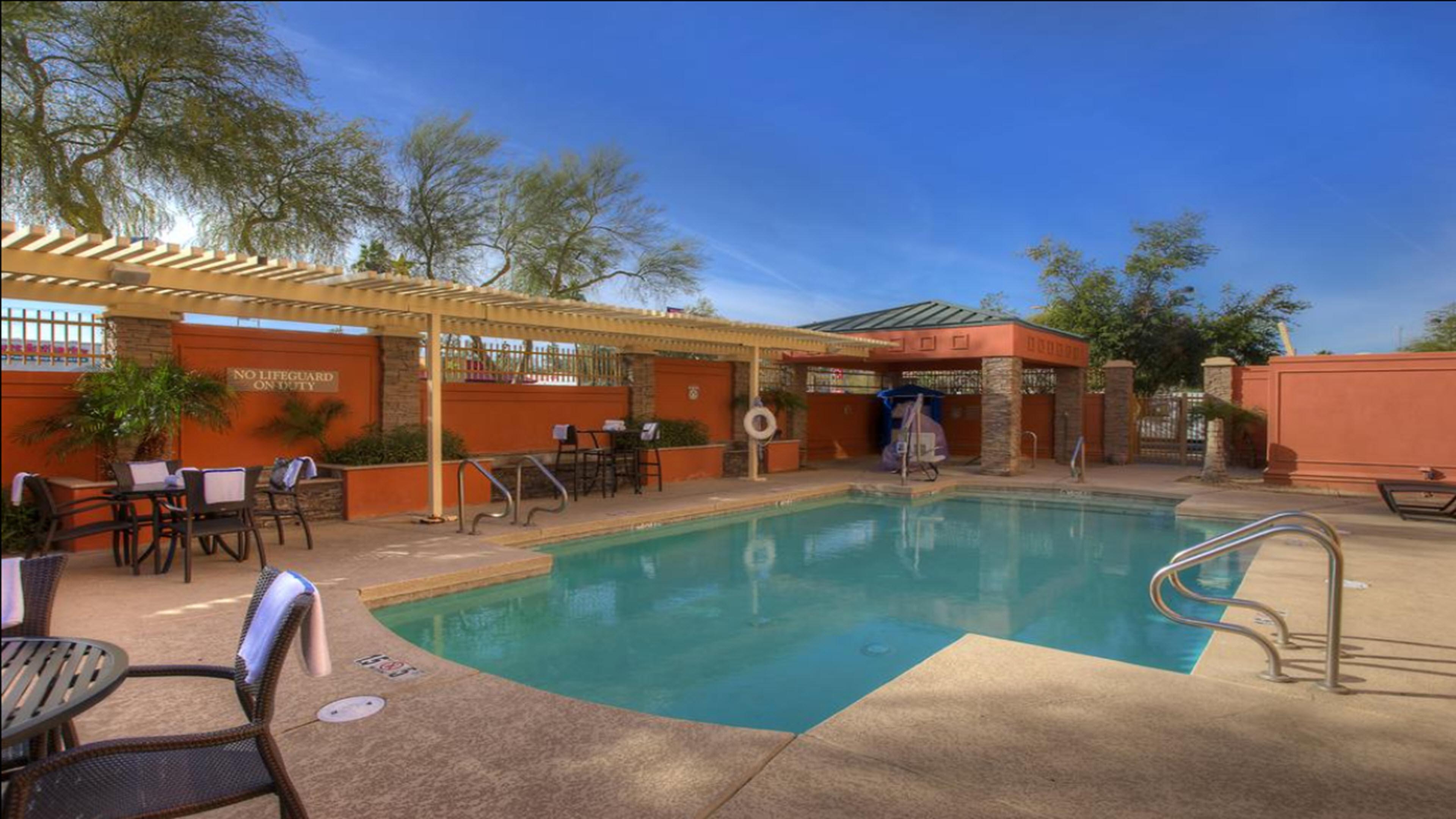 Holiday Inn Express Hotel & Suites Tempe By Ihg Buitenkant foto