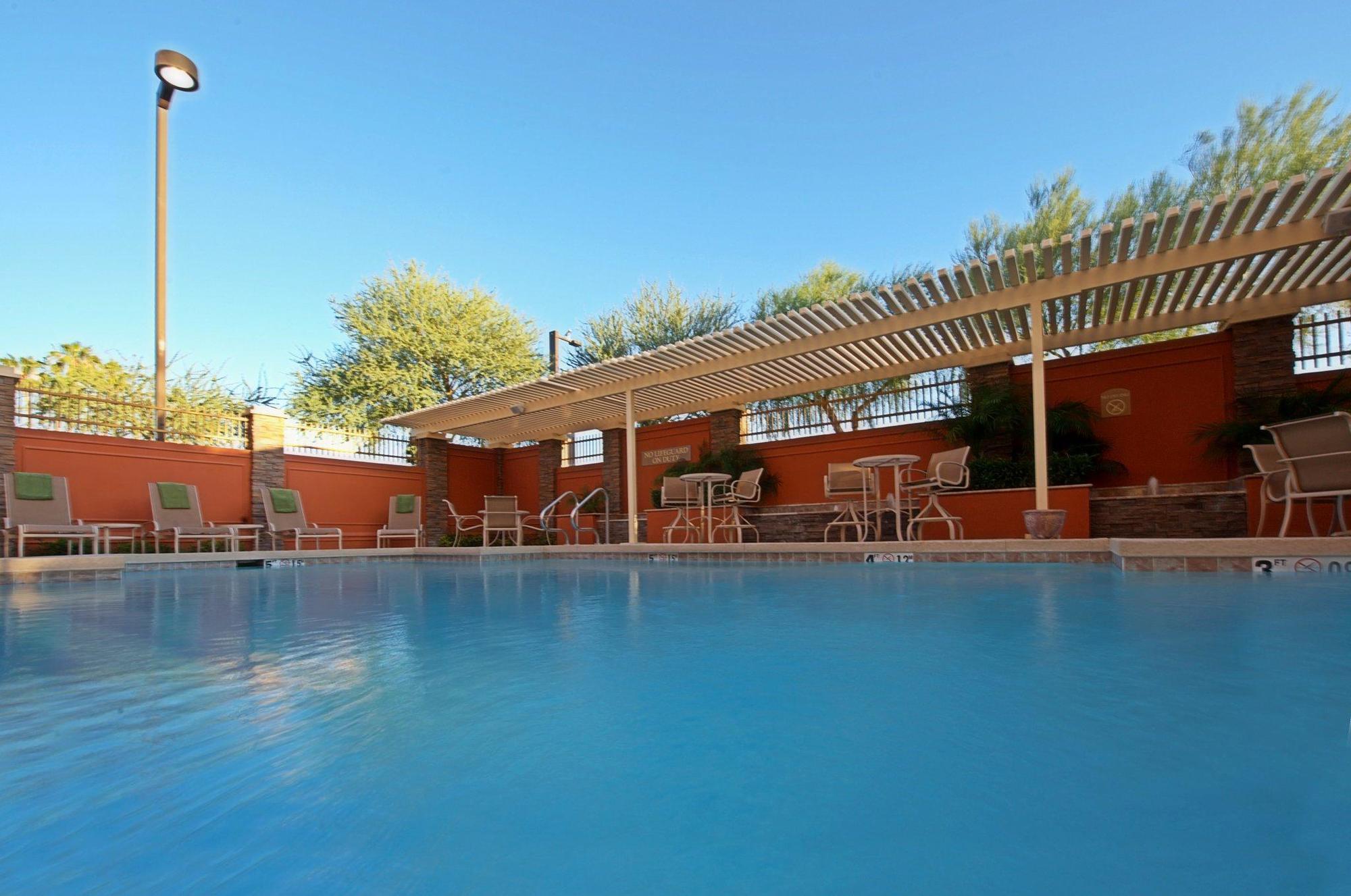Holiday Inn Express Hotel & Suites Tempe By Ihg Buitenkant foto