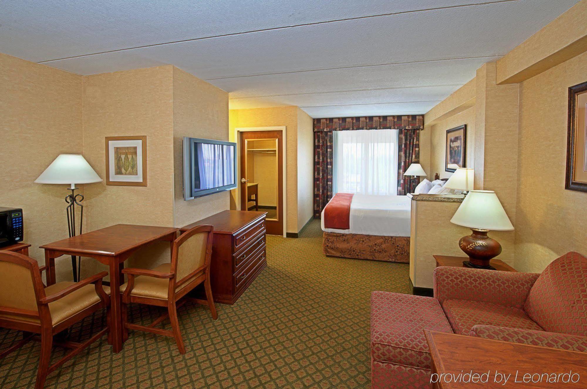 Holiday Inn Express Hotel & Suites Tempe By Ihg Kamer foto